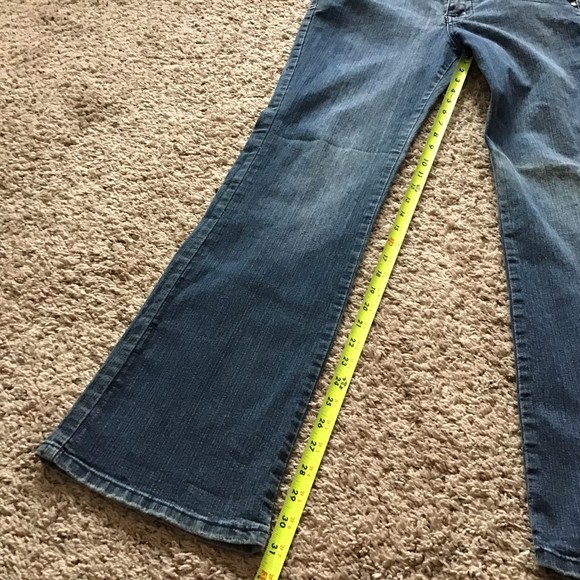 Saza Women's Jeans Size 9 Back Pocket Flaps Denim Minimal Factory Distressing - Picture 3 of 12